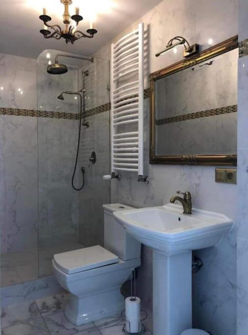 Widok Na Rynek Apartment วรอตซวาฟ ภายนอก รูปภาพ